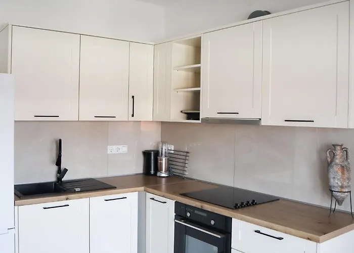 Apartament Ivoni Seaview *