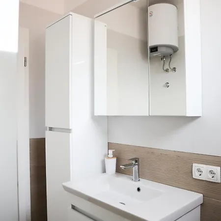 Ivoni Seaview * زادار